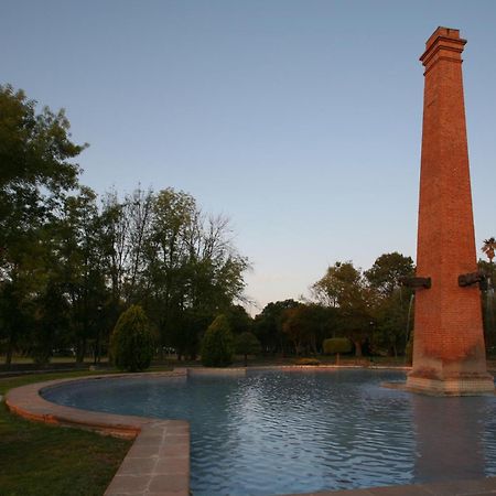 Hotel Hacienda Jurica By Brisas Querétaro Einrichtungen foto The Obelisk of the 19th century